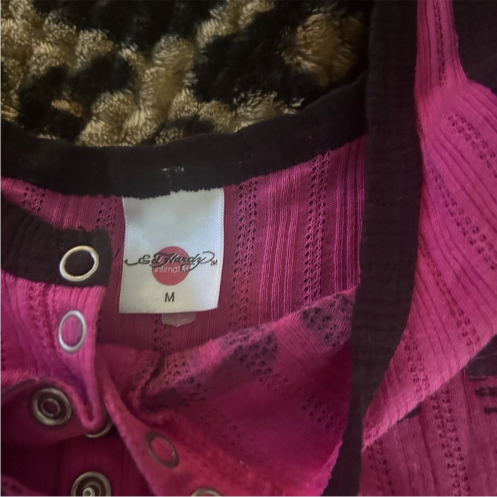 Rare Ed Hardy Pink Tank Top  with Graphic Design - Picture 5 of 5